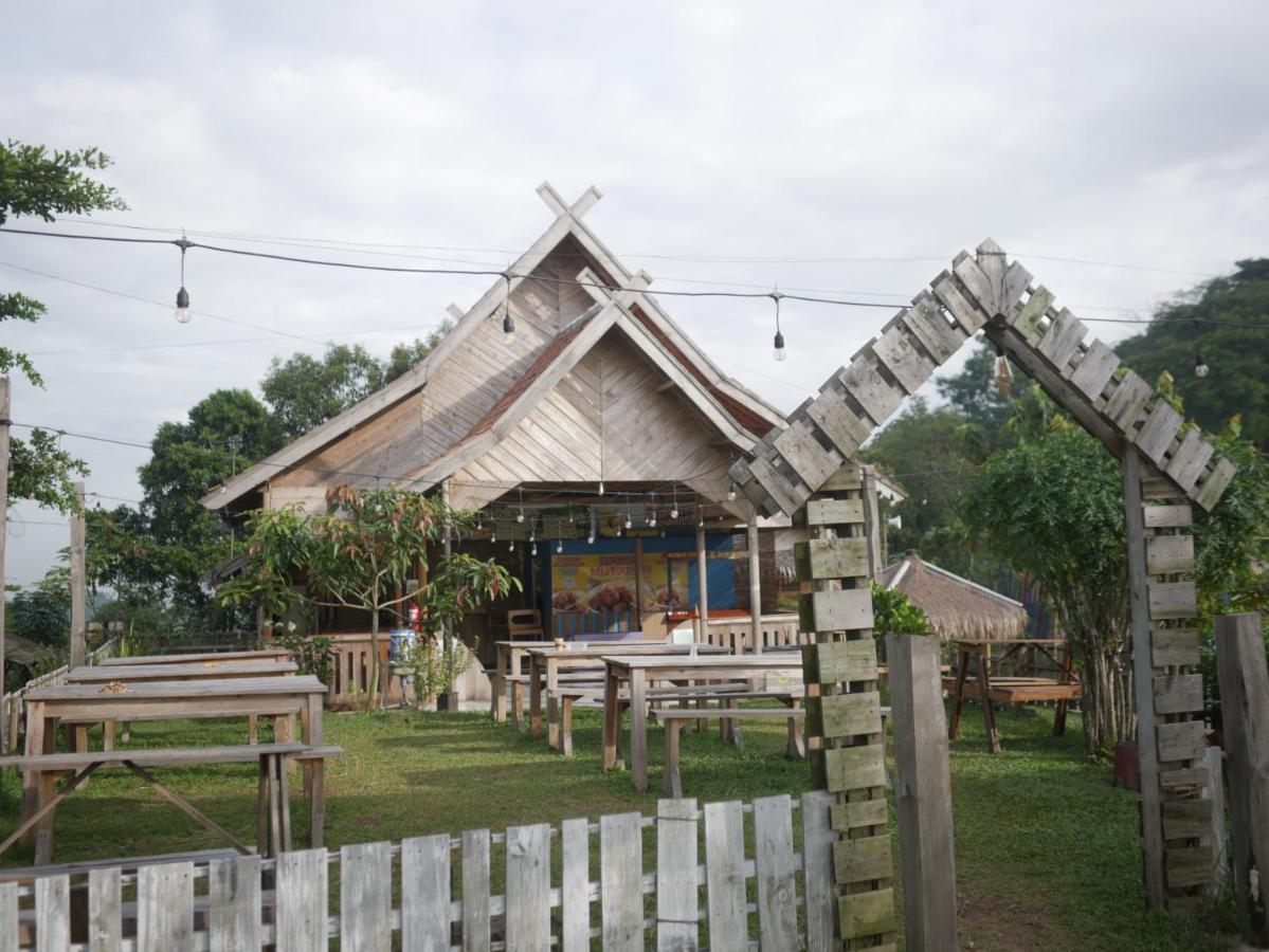 Gunung Dago Resort Bogor Syariah Extérieur photo